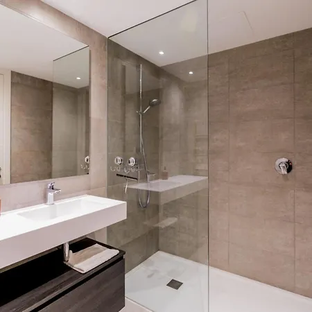 Apartment Al-1204 Ground Floor In Alcazaba Lagoon