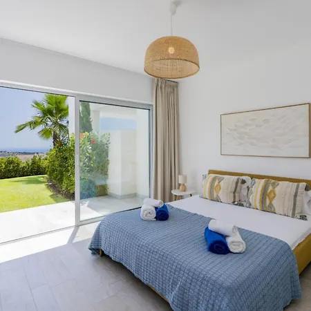 Al-1204 Ground Floor In Alcazaba Lagoon Apartment Estepona