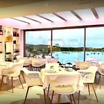 Al-1204 Ground Floor In Alcazaba Lagoon * Estepona